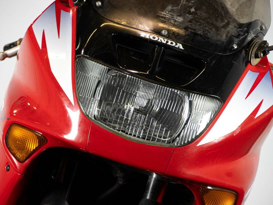 Bild 49/49 von Honda CBR 1000 RR Fireblade (1995)