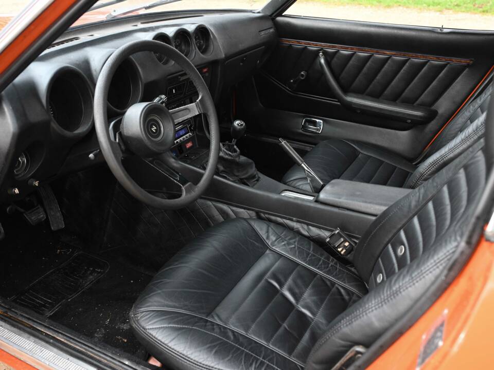 Image 46/50 of Datsun 280-Z (1977)
