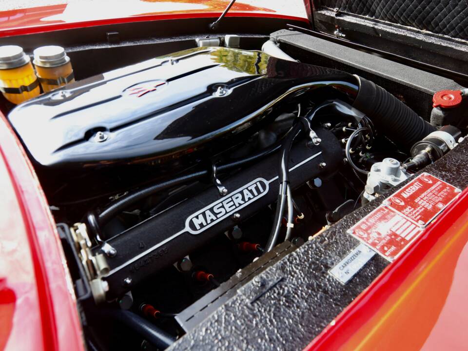 Image 18/50 of Maserati Ghibli SS (1969)