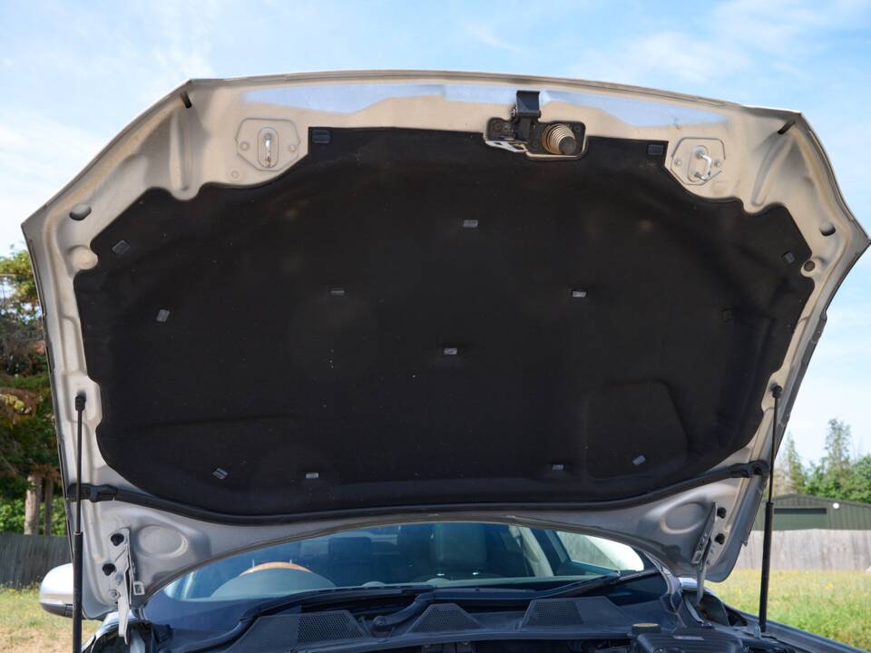 Bild 43/50 von Jaguar XJ 5.0 (2012)