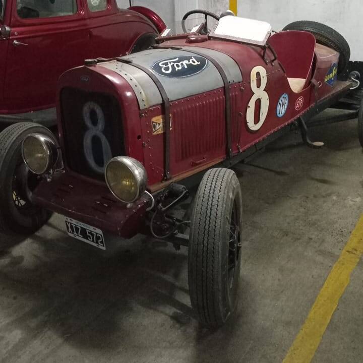 Image 2/9 of Ford Model A Speedster (1929)