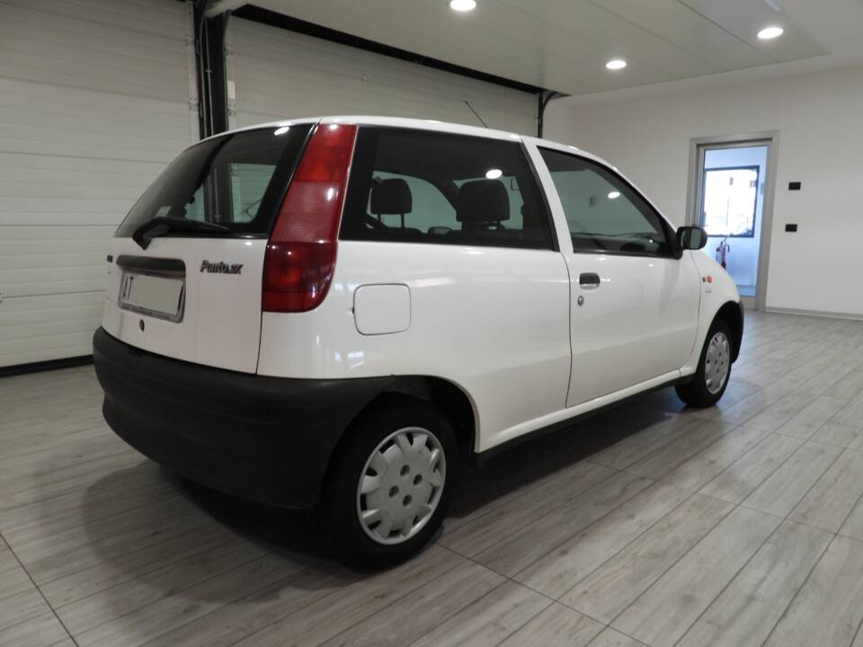 Bild 4/15 von FIAT Punto 60 S (1997)