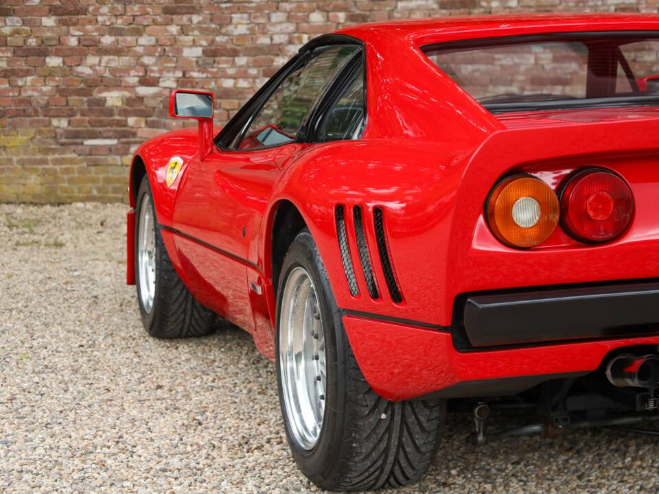 Bild 39/50 von Ferrari 328 GTB (1986)