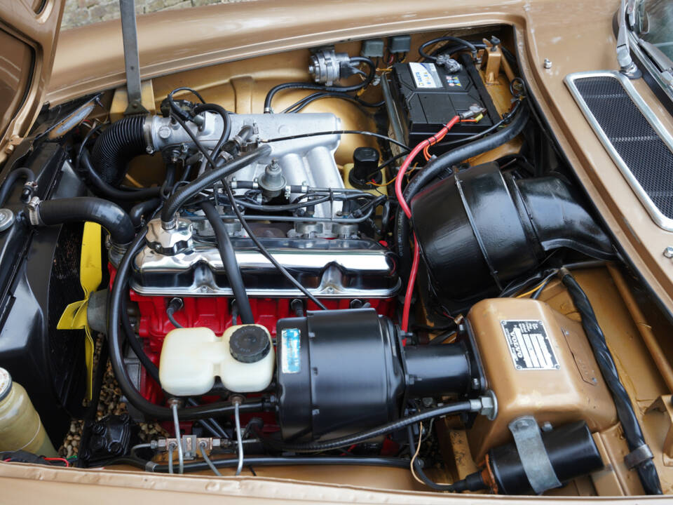 Image 4/50 of Volvo 1800 E (1972)