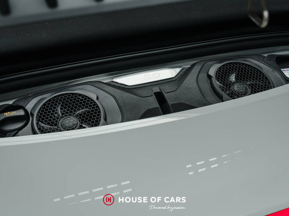 Immagine 13/23 di Porsche 911 Carrera (2019)