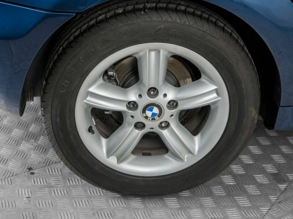 Bild 31/50 von BMW Z3 1.9i (2000)