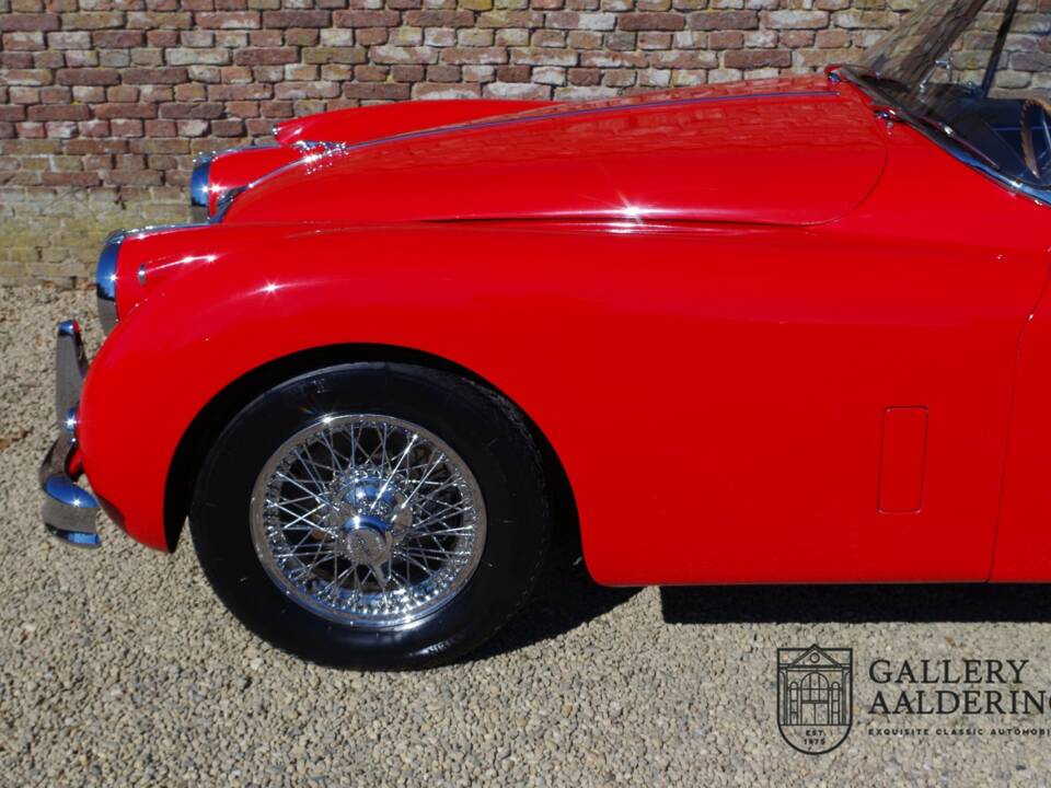 Image 23/50 of Jaguar XK 150 DHC (1960)