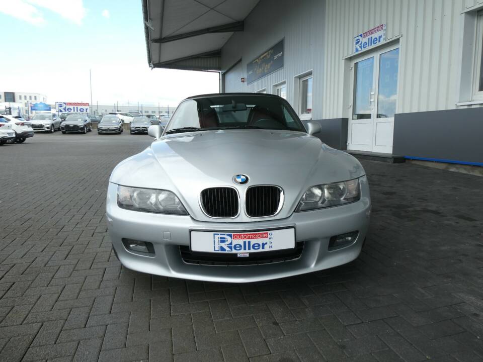 Image 2/21 of BMW Z3 2.2i (2001)