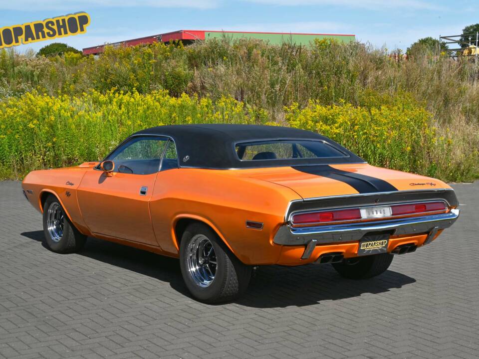 Bild 17/44 von Dodge Challenger R&#x2F;T (1970)