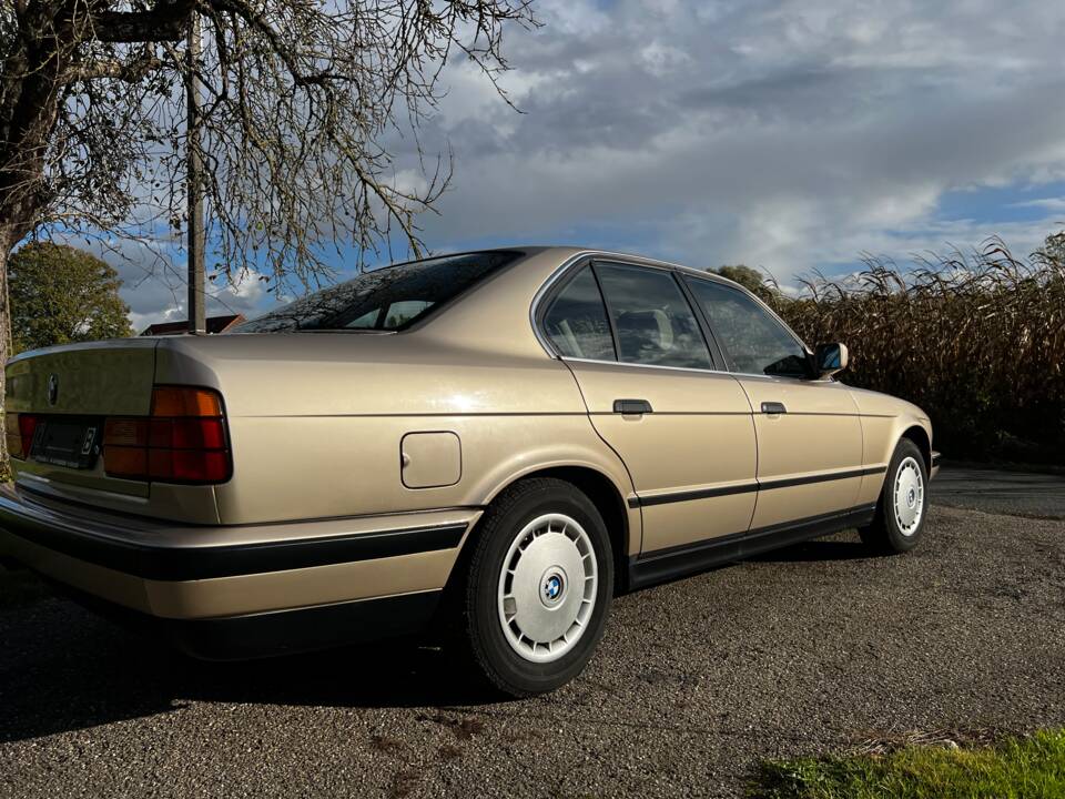 Imagen 7/100 de BMW 518i (1991)