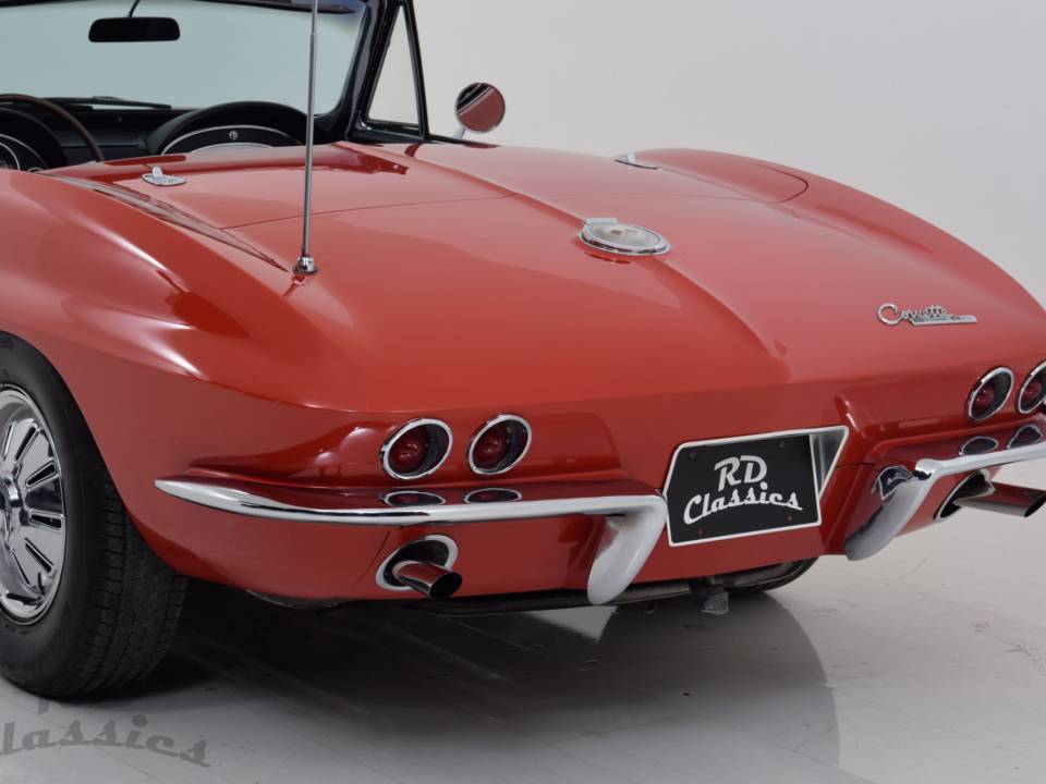Immagine 12/44 di Chevrolet Corvette Sting Ray Convertible (1964)