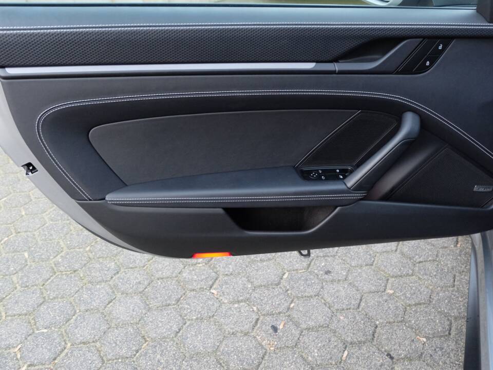 Bild 30/55 von Porsche 911 GT3 Touring (2023)