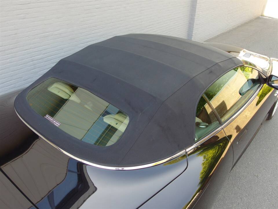 Bild 41/99 von Aston Martin DB 9 Volante (2006)