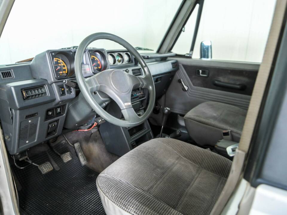 Image 16/50 of Mitsubishi Shogun TD (1987)
