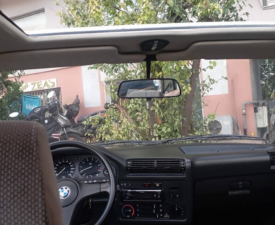 Bild 15/53 von BMW 318i (1985)