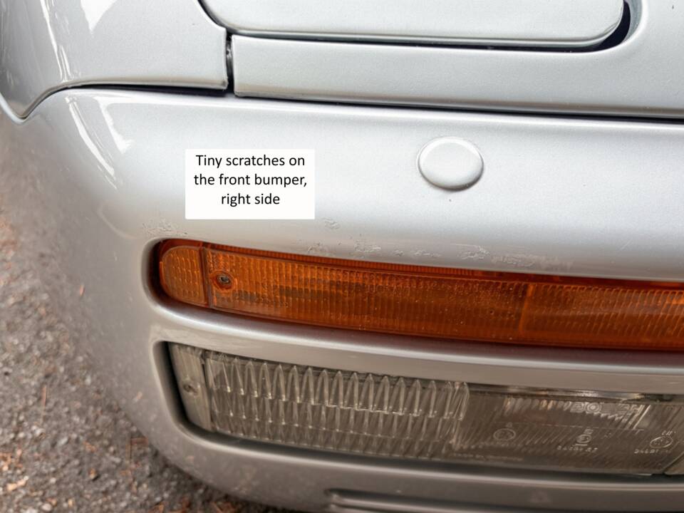 Image 88/98 of Porsche 944 Turbo S (1988)