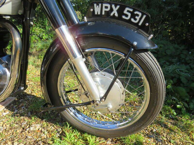 Image 31/43 of Norton DUMMY (1957)