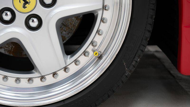 Image 13/15 of Ferrari 348 GT Competizione (1994)