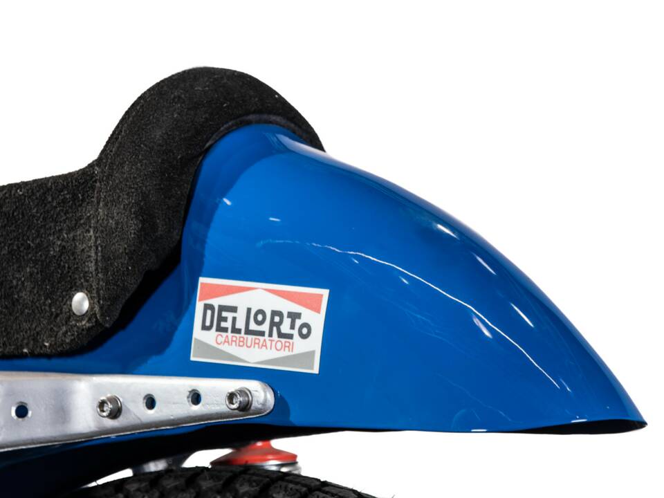 Image 10/32 of Berneg DUMMY (1952)