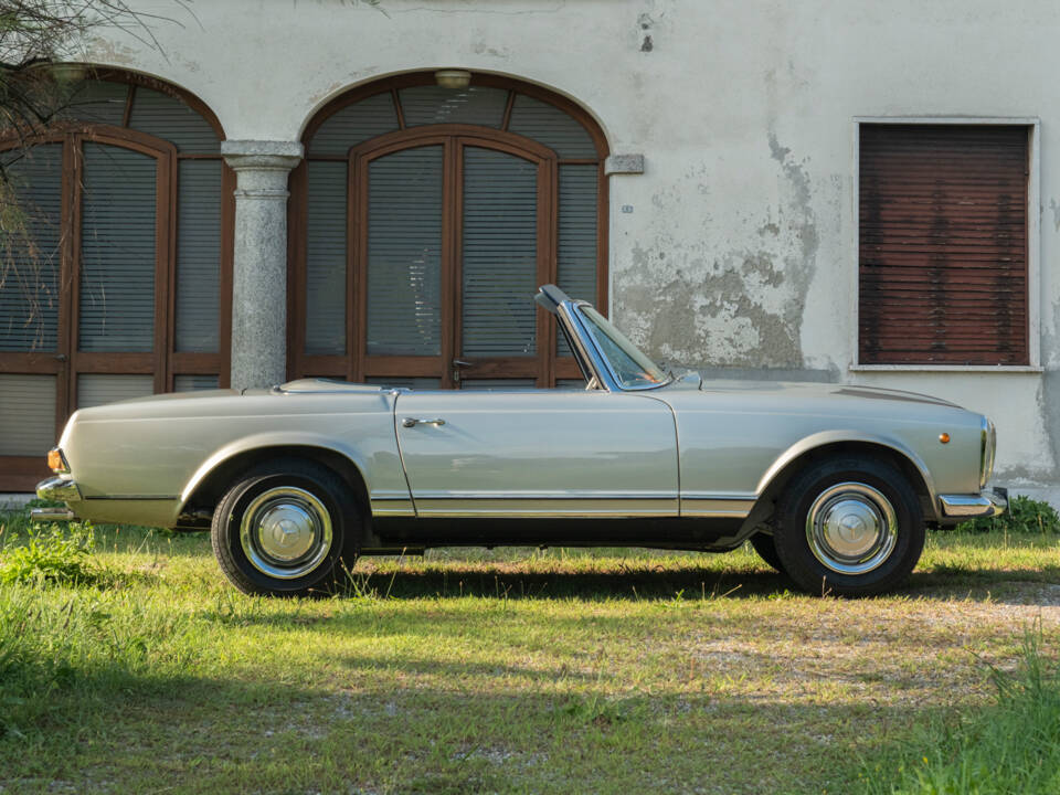 Bild 3/22 von Mercedes-Benz 230 SL (1965)