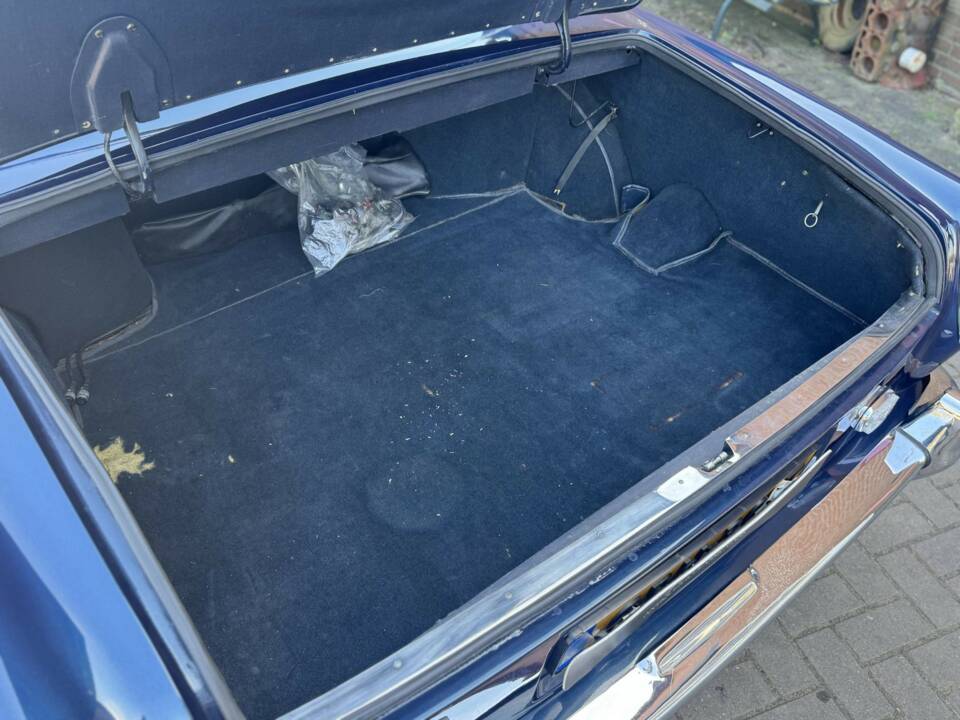 Image 14/14 of Rolls-Royce Corniche I (1978)