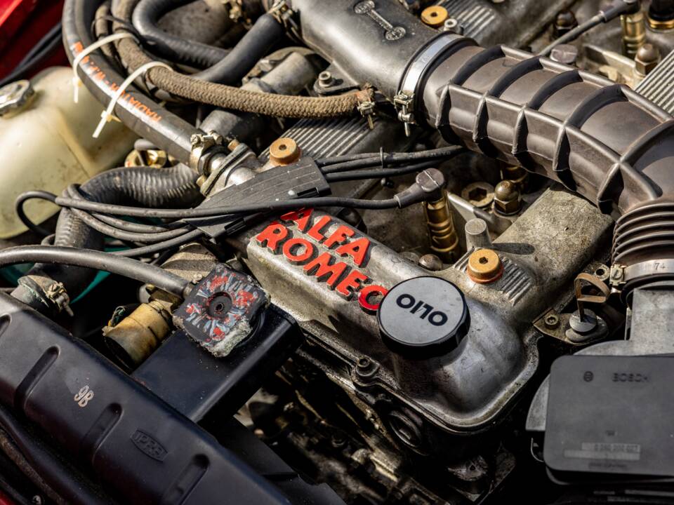 Afbeelding 39/50 van Alfa Romeo 2.0 Spider (1989)