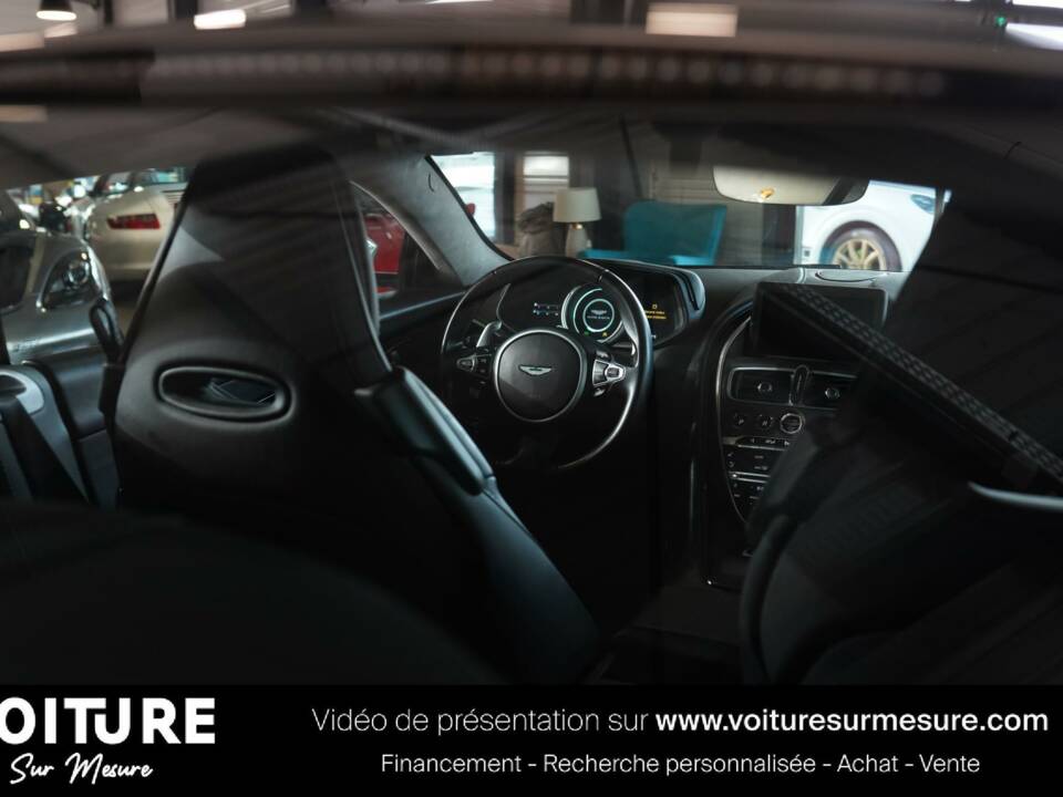 Immagine 20/29 di Aston Martin DB 11 V12 (2018)
