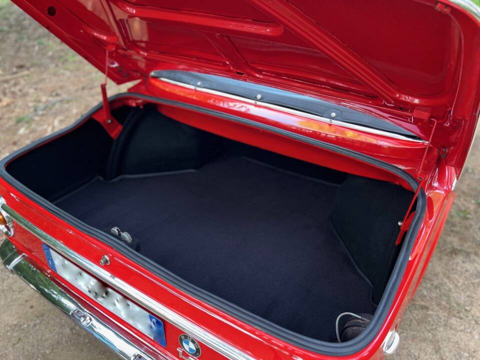 Image 108/142 of BMW 1600 Convertible (1970)