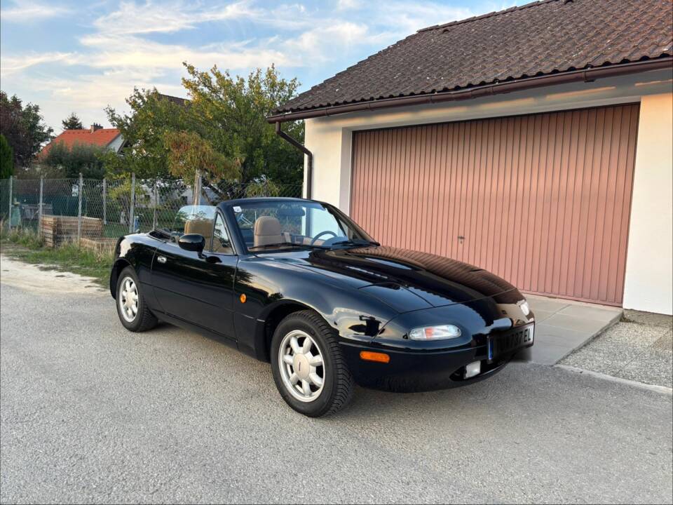 Image 1/23 of Mazda MX-5 1.6 (1992)