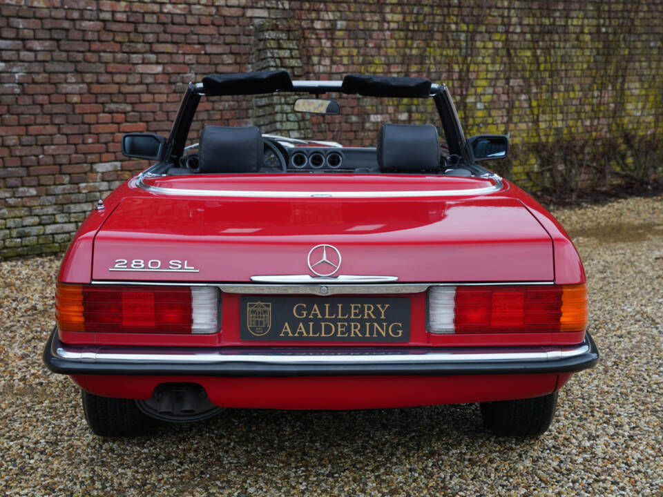 Image 25/50 of Mercedes-Benz 280 SL (1982)