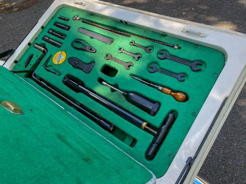 Image 40/50 of Jaguar Mk IV 3,5 Litre (1951)