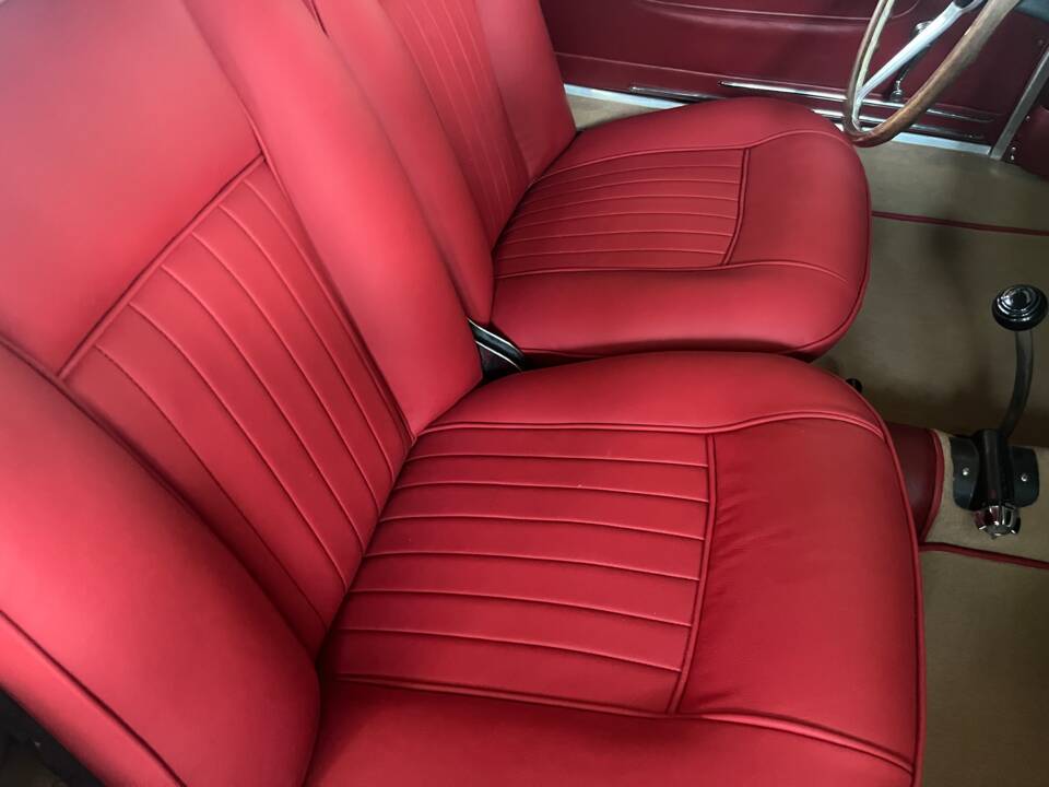 Bild 62/65 von Lancia Aurelia B24 (1958)
