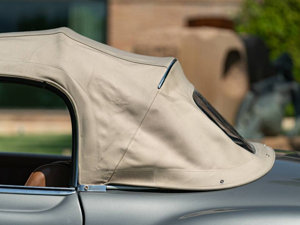 Imagen 23/50 de Mercedes-Benz 190 SL (1962)