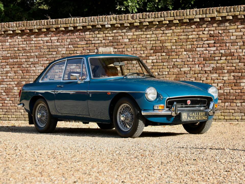 Immagine 31/50 di MG MGB GT (1971)
