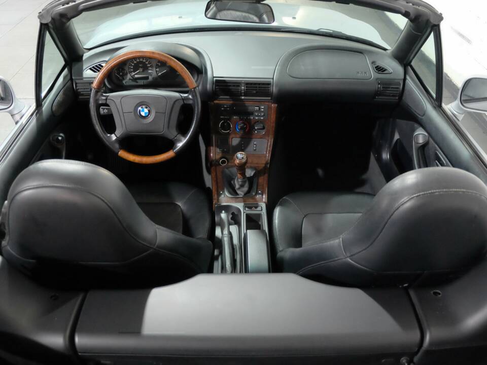 Image 7/30 of BMW Z3 1.8 (1997)