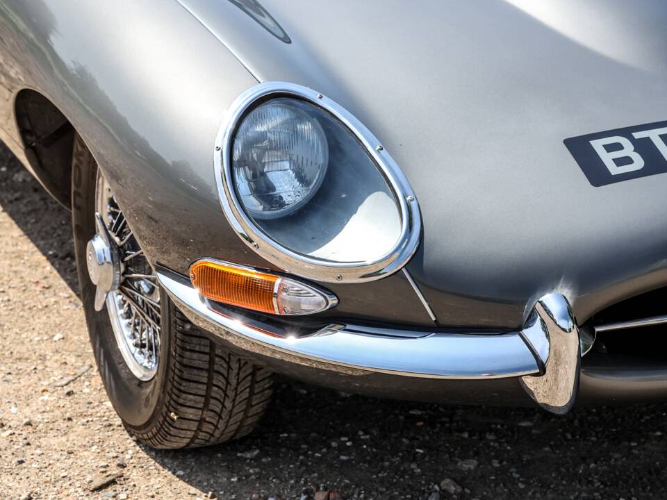 Bild 16/44 von Jaguar E-Type 4.2 (1964)