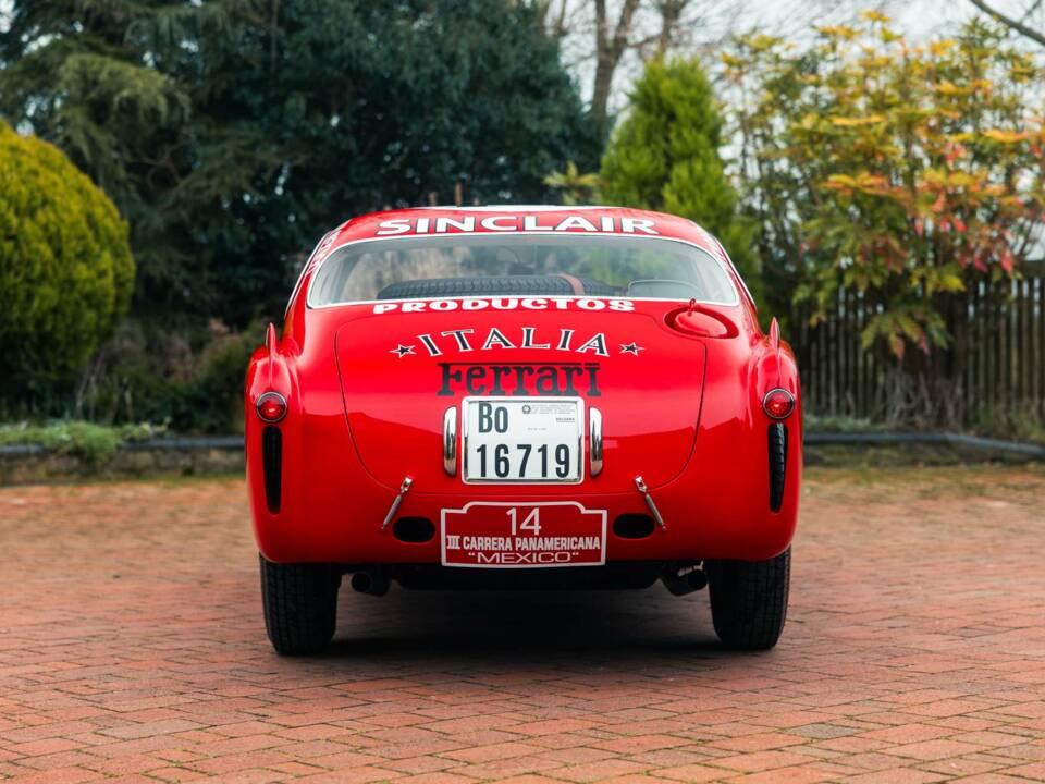 Image 6/25 of Ferrari 340 Mexico Berlinetta (1952)