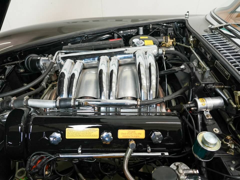 Immagine 4/48 di Mercedes-Benz 300 SL Roadster (1959)