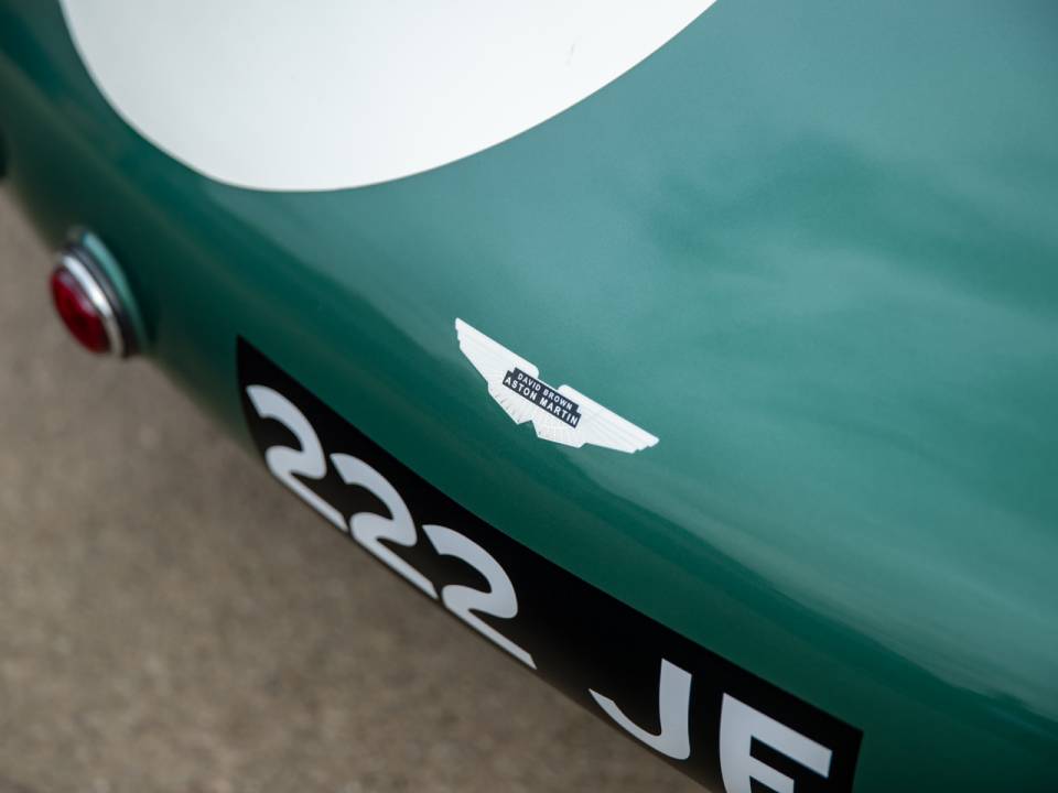Image 28/50 de Aston Martin DBR2 (1957)
