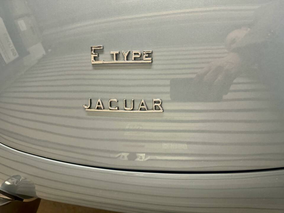 Image 35/50 of Jaguar E-Type 3.8 Flat Floor (1961)
