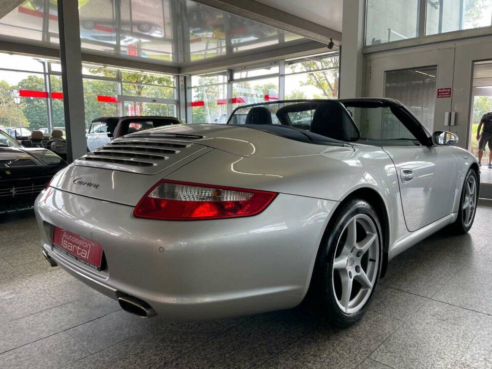Bild 7/19 von Porsche 911 Carrera (2006)