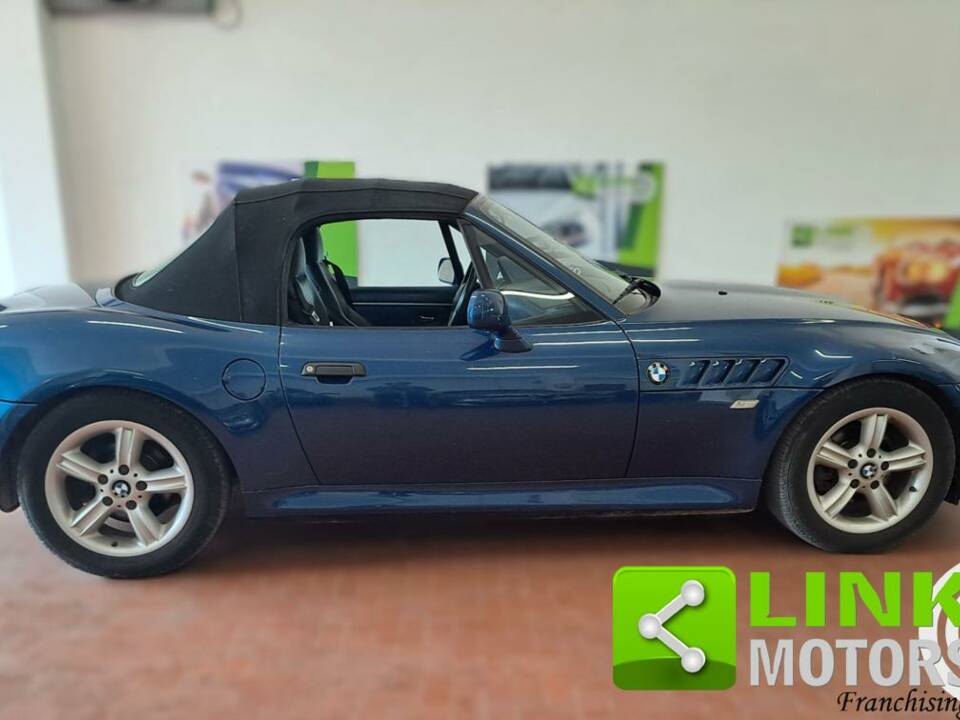 Bild 9/10 von BMW Z3 1.8 (1999)