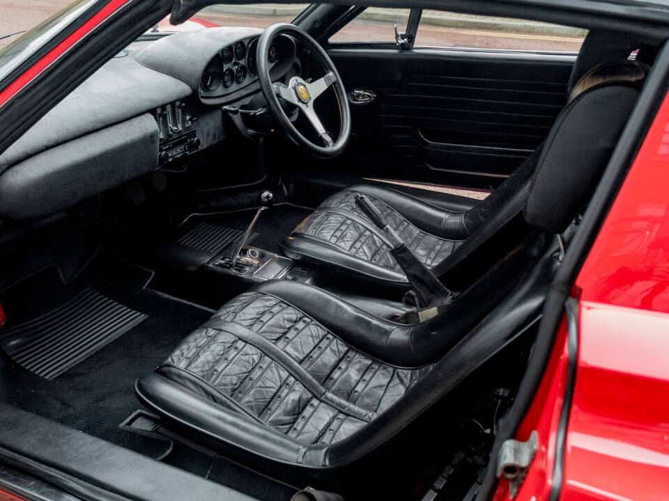 Image 28/30 of Ferrari Dino 246 GTS (1973)