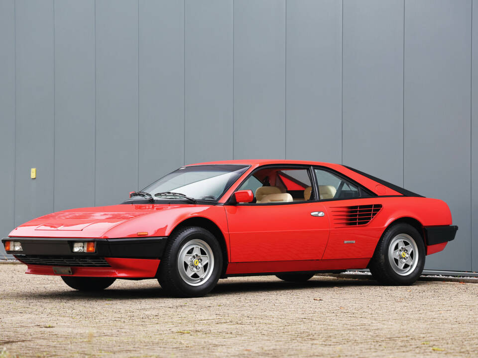 Immagine 21/65 di Ferrari Mondial Quattrovalvole (1984)