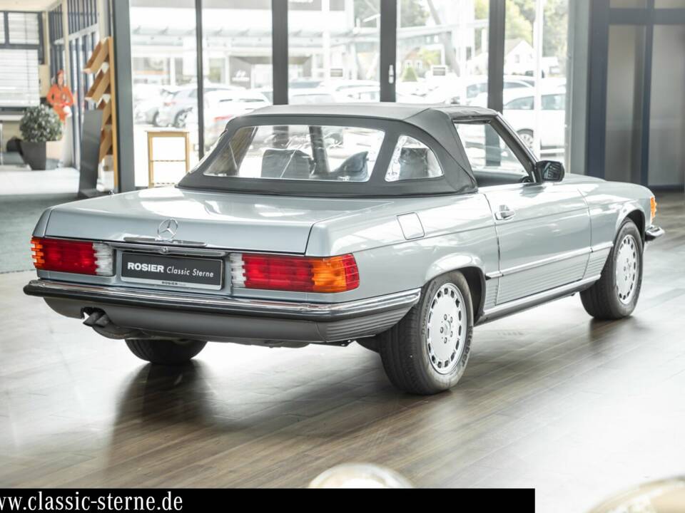 Image 5/15 of Mercedes-Benz 560 SL (1988)