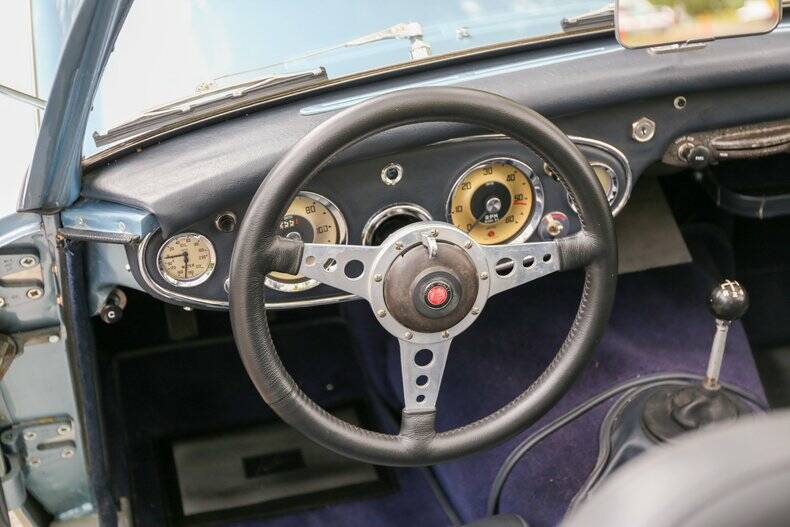 Image 6/42 de Austin-Healey 3000 Mk II (BN7) (1961)