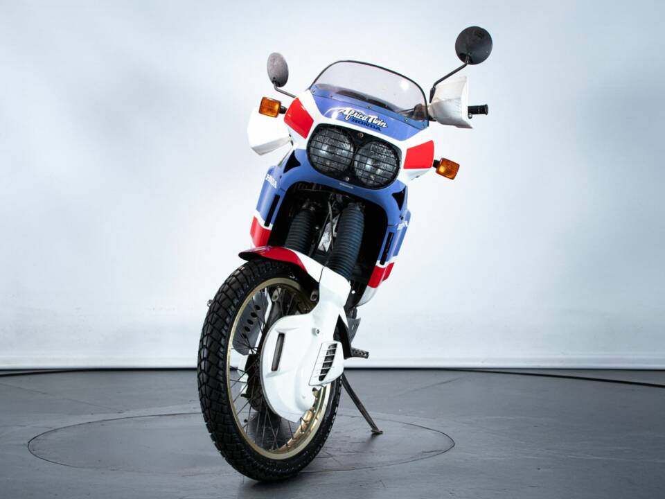 Image 2/13 de Honda DUMMY (1980)