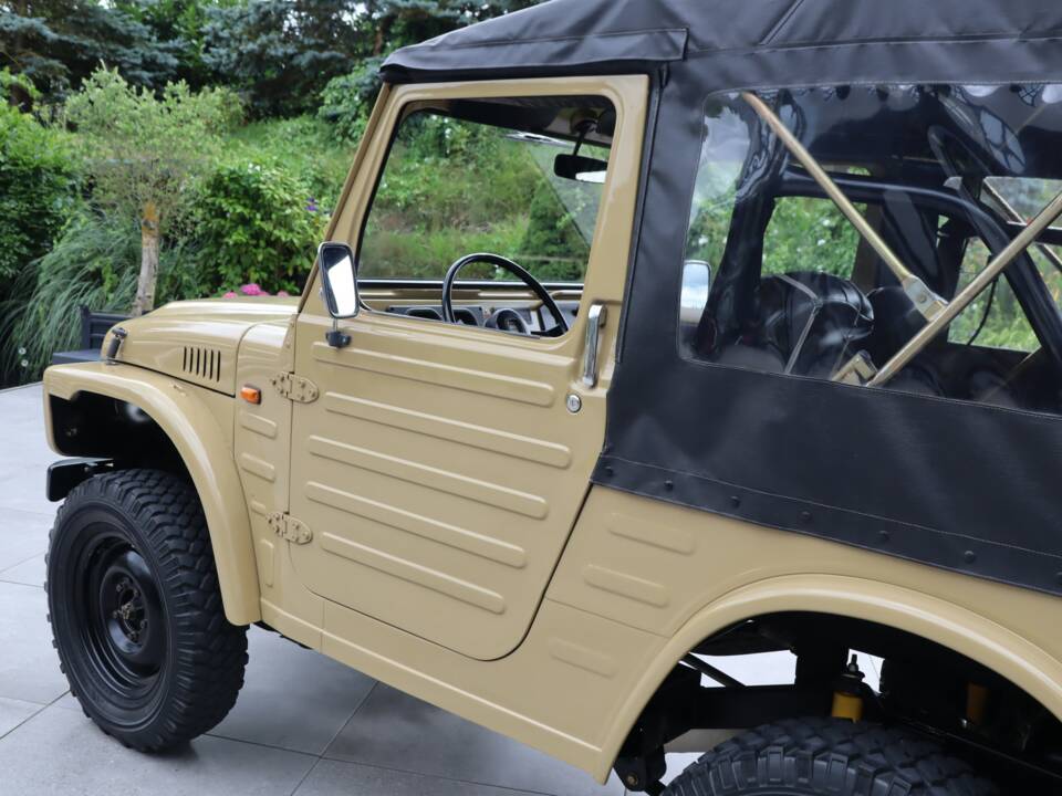 Image 39/50 de Suzuki LJ 80 (1980)