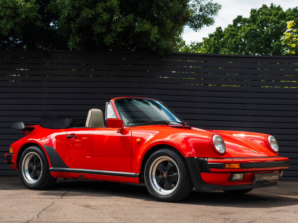 Afbeelding 1/53 van Porsche 911 Turbo 3.3 (1989)
