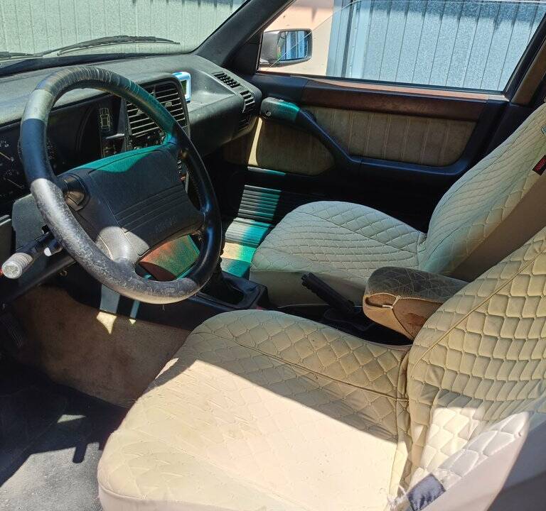 Bild 2/8 von Lancia Thema I.E. Turbo 16V (1994)